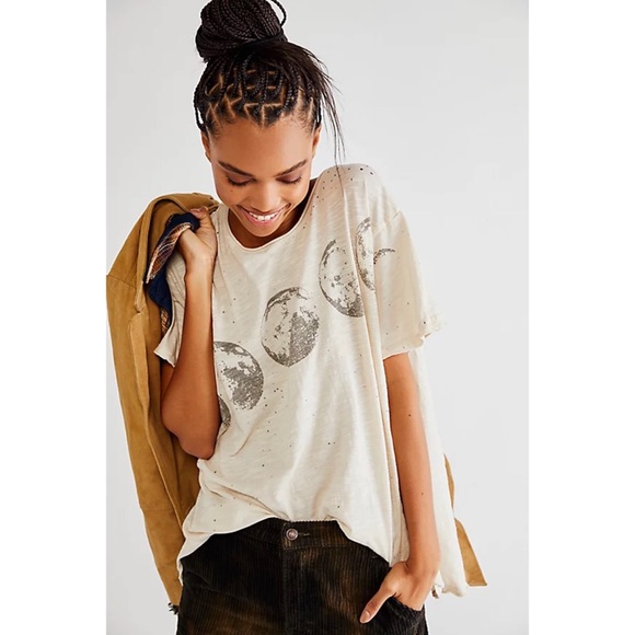 Magnolia Pearl Tops - Free People x MAGNOLIA PEARL Moon Tee In Moonlight One Size